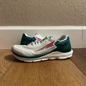 Women’s Altra Torin 5